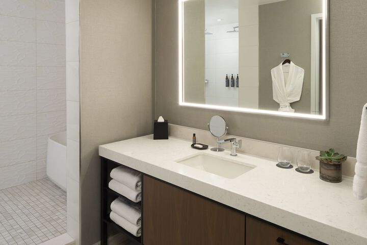 The Westin Indianapolis