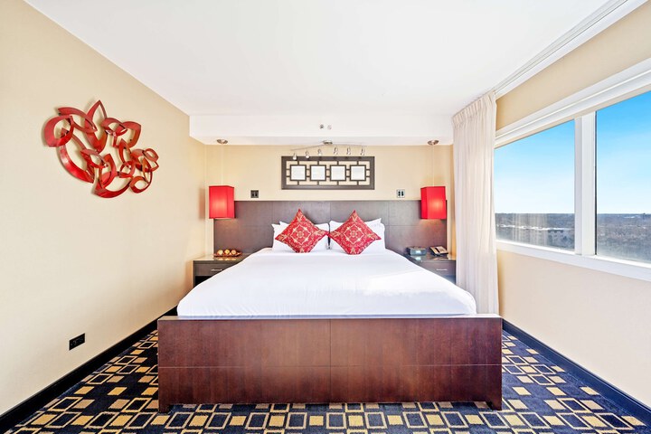 Room 21 of 52