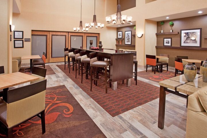 Hampton Inn & Suites Dickinson