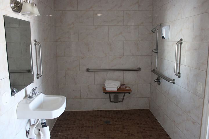 Room 17 of 69