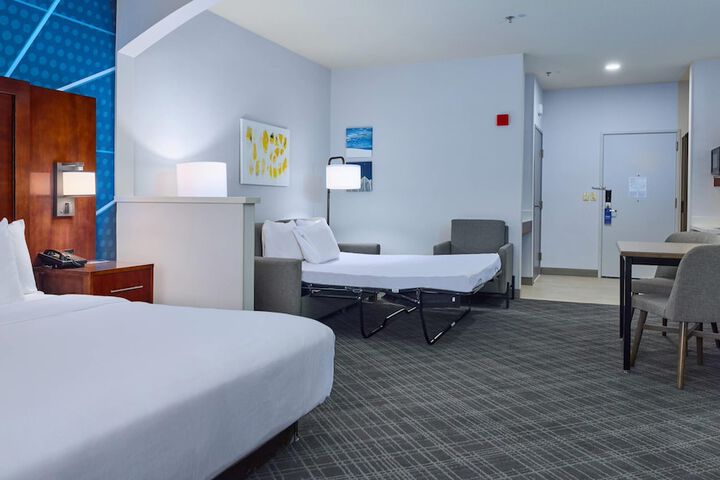 Comfort Suites Springfield-Eugene