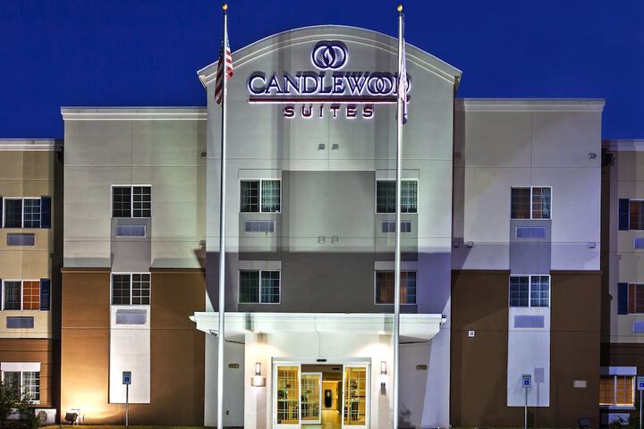 Hotel 12 of 86