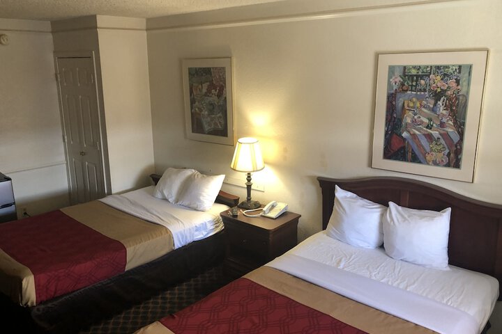 Room 27 of 57