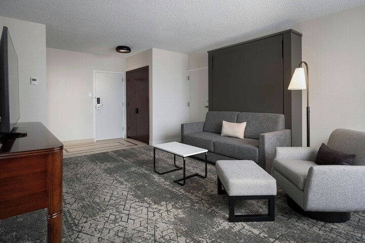 Sheraton Cavalier Saskatoon Hotel
