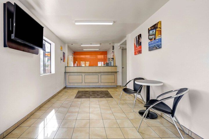 Motel 6 Espanola NM