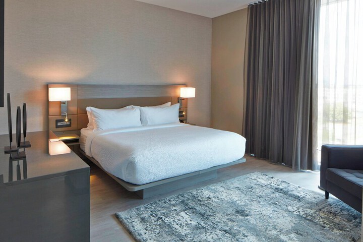 AC Hotel Des Moines East Village