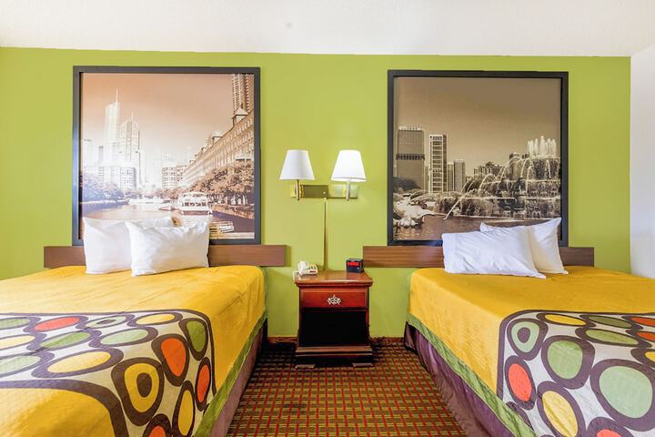 Room 51 of 61