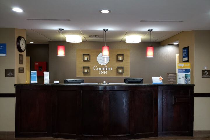 Hotel Interior 10 of 38