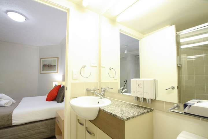Room 28 of 55