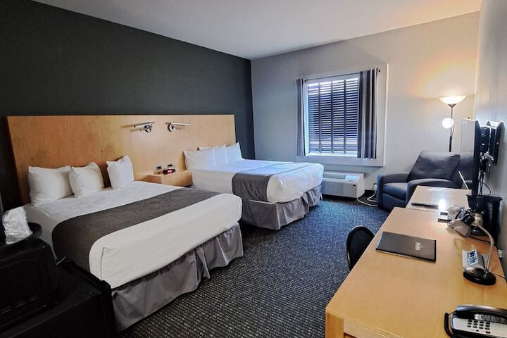 Spark by Hilton Artesia