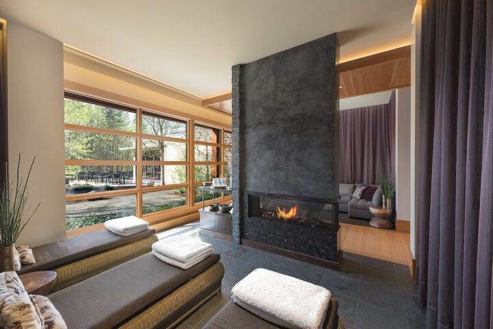 Cedarbrook Lodge