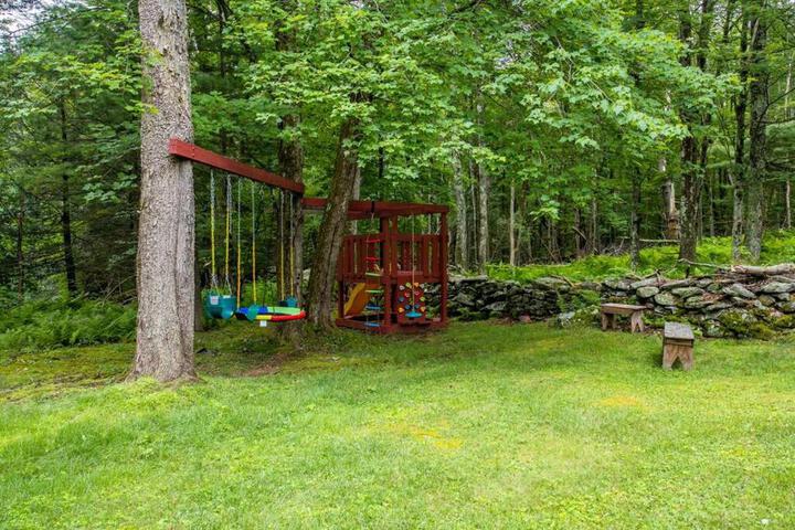 Sunset Estate in the Catskills