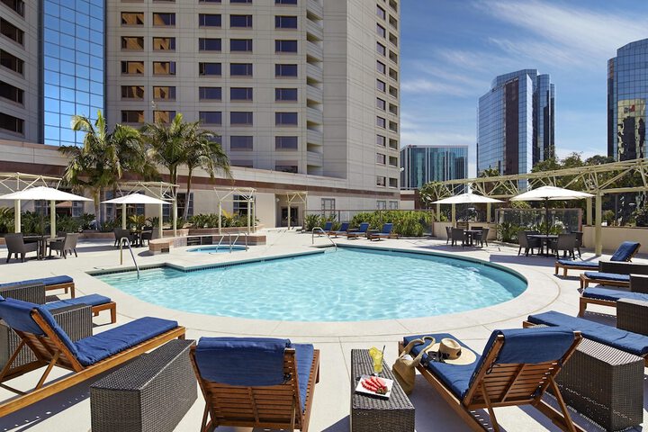 Hilton Long Beach Hotel