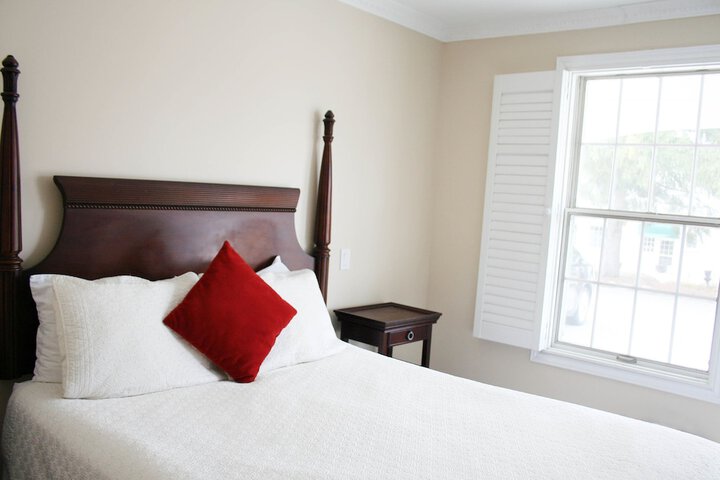 Room 15 of 29