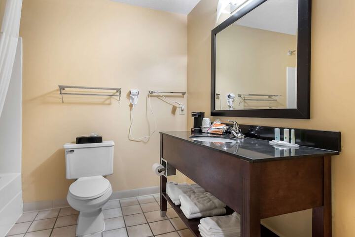 Room 44 of 57