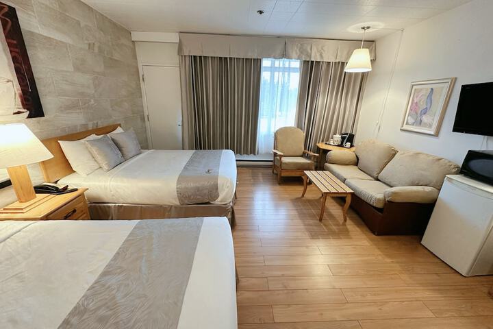 Room 16 of 35