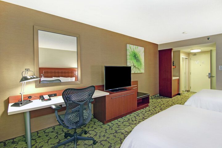 Room 15 of 43