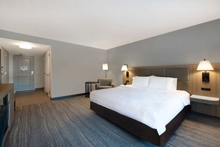 Hampton Inn Anderson / Alliance Business Park