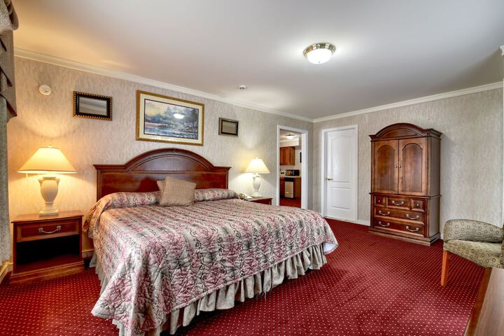Roosevelt Inn and Suites Saratoga Springs