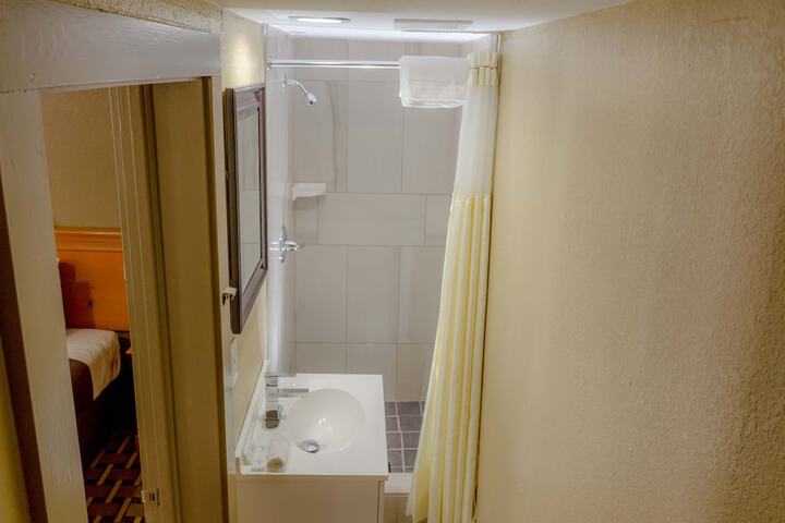 Relax Inn