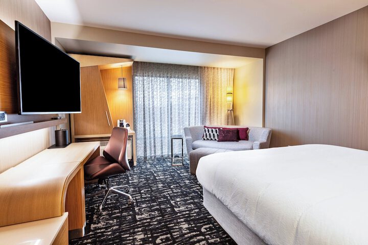 Room 21 of 52