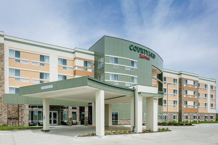 Hotel 3 of 48