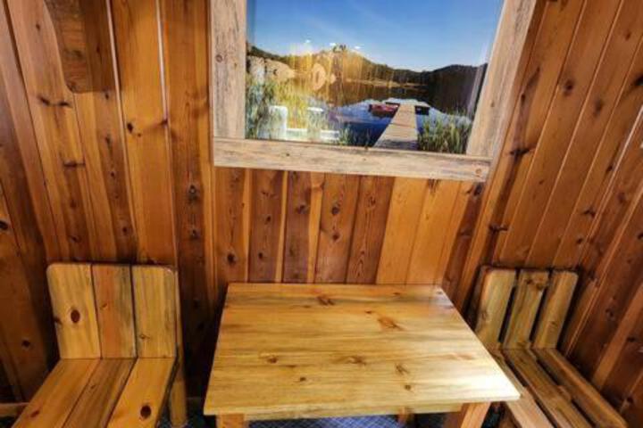 Allen Gulch Cabins