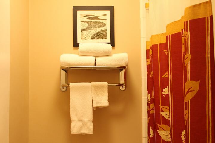 Room 14 of 40
