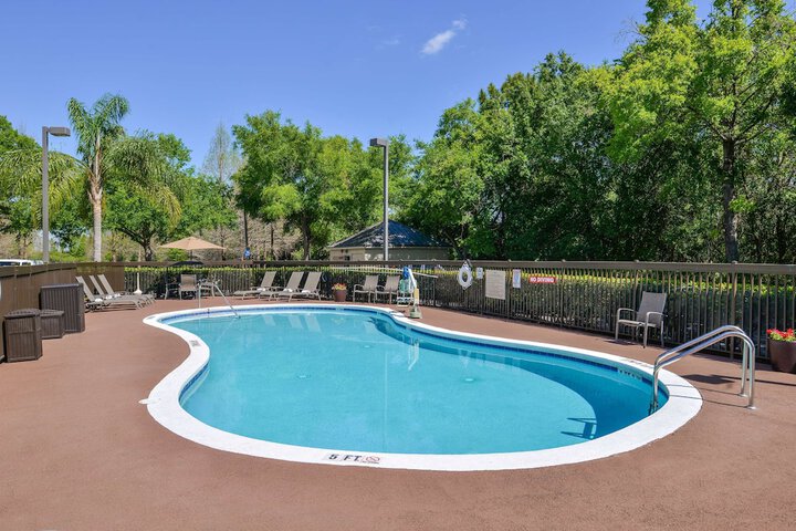 Pool 7 of 41