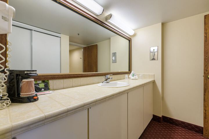 Room 7 of 41