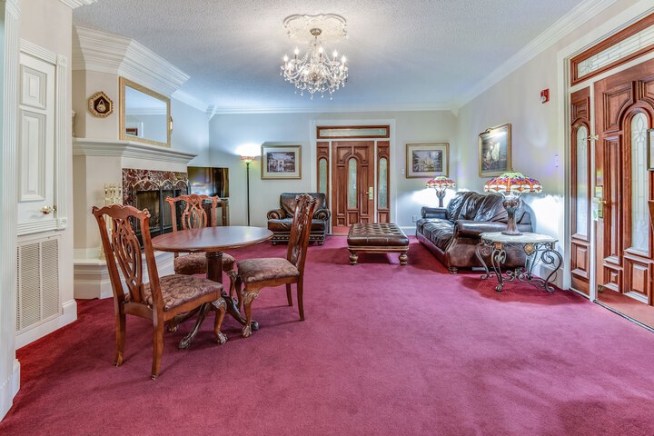 Room 49 of 58
