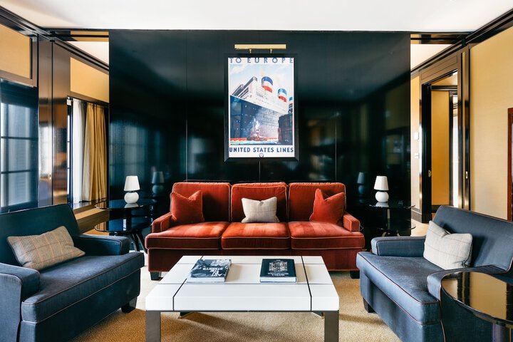 Room 42 of 121