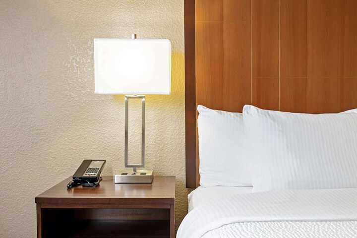 Room 12 of 29