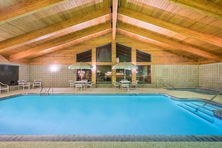 Pool 2 of 17