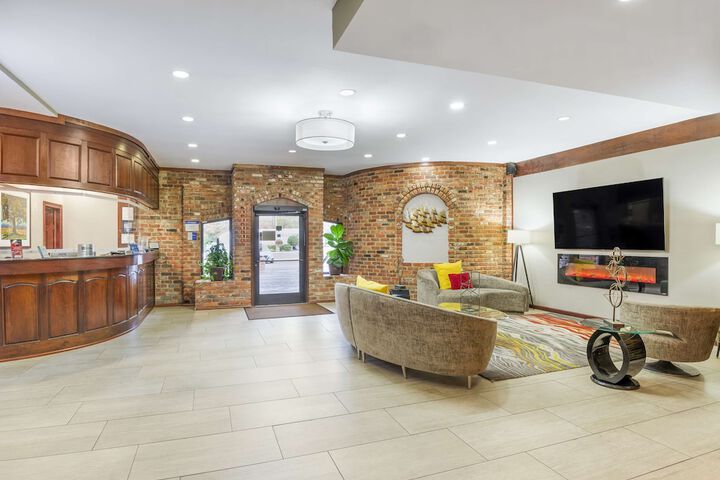 Best Western Plus Governors Inn