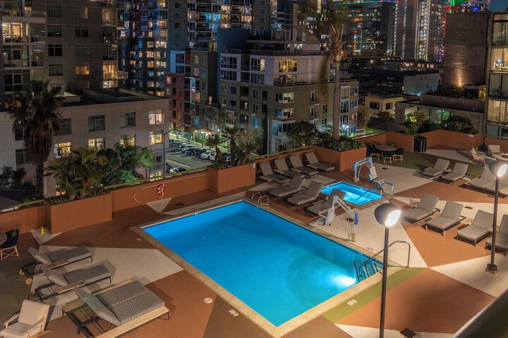 Pool 4 of 52