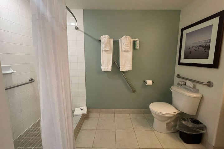 Room 41 of 67