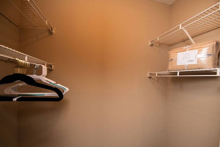Room 55 of 123