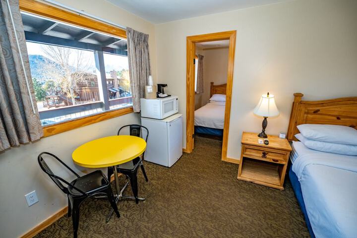Room 109 of 137