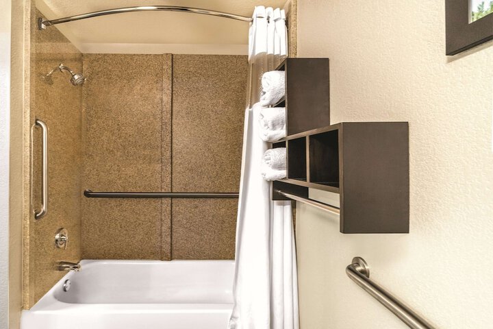 La Quinta Inn & Suites by Wyndham Rome