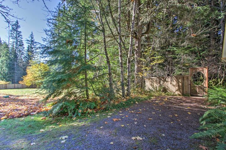 Owls Nest Studio w / Hot Tub: Hike Nearby!
