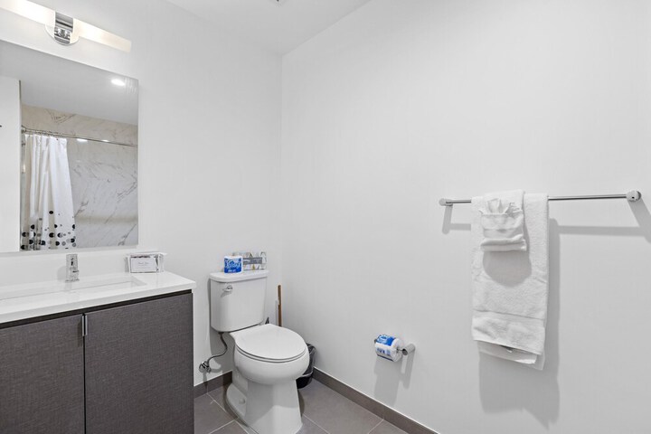 Global Luxury Suites White Plains
