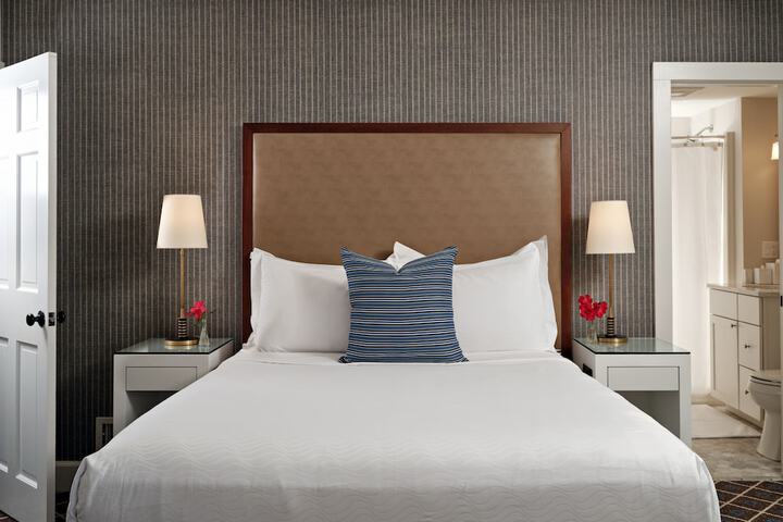 Harbor View Hotel