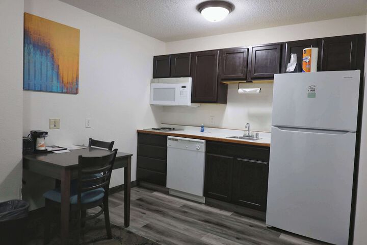 Room 33 of 109
