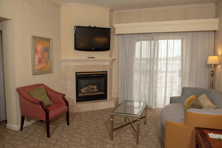 Courtyard by Marriott Erie