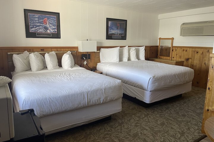 Room 28 of 48