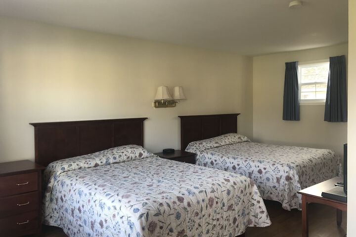 Room 74 of 103
