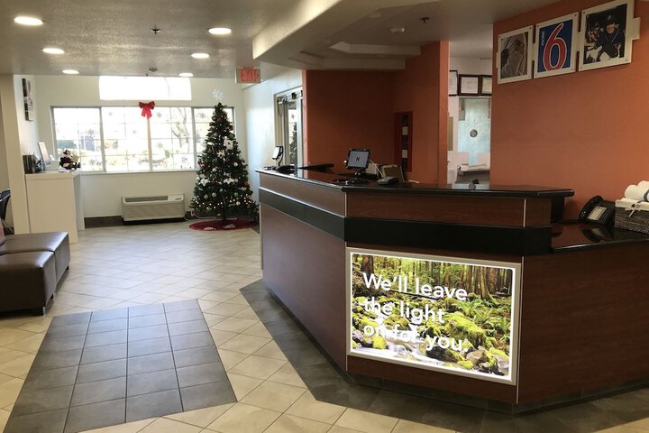 Motel 6 Dixon CA