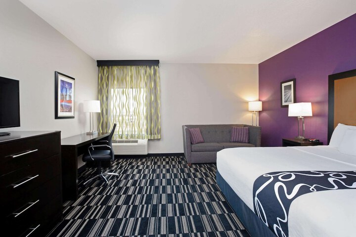Room 16 of 29