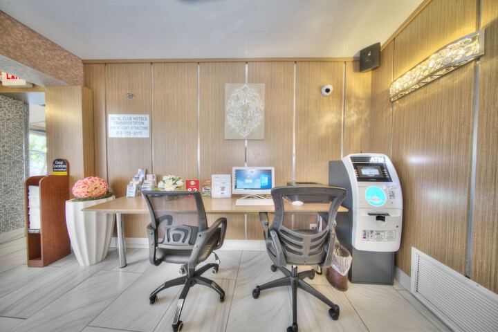 Business Center 51 of 51